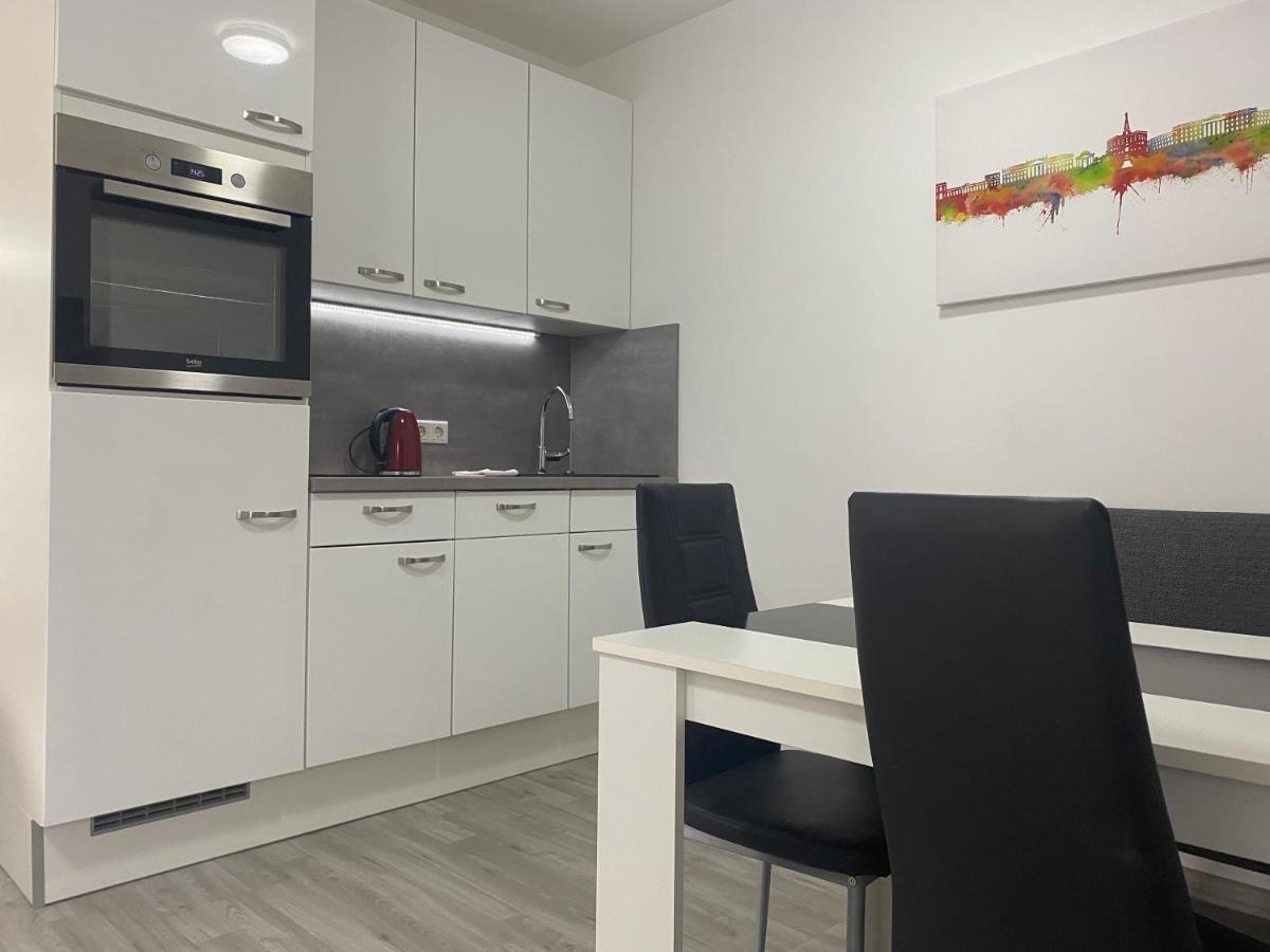 Urbanes, Modernes Apartment Mit Parkplatz Κάσελ Εξωτερικό φωτογραφία